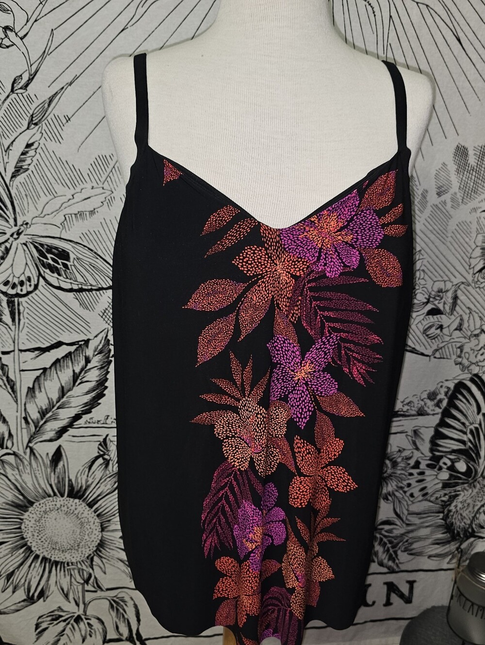 NWT Trimshaper Full Coverage Handkerchief V-Neck Tankini  Sz 16